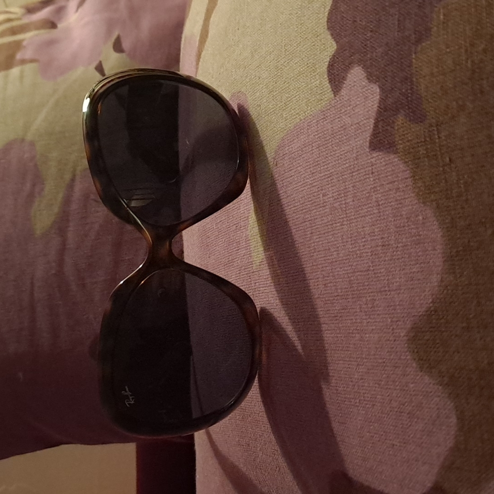 Ray-Ban Jackie Ohh II (style 4098) EUC